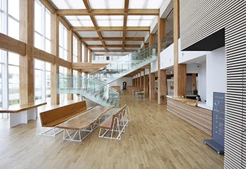 ウッドスクエア