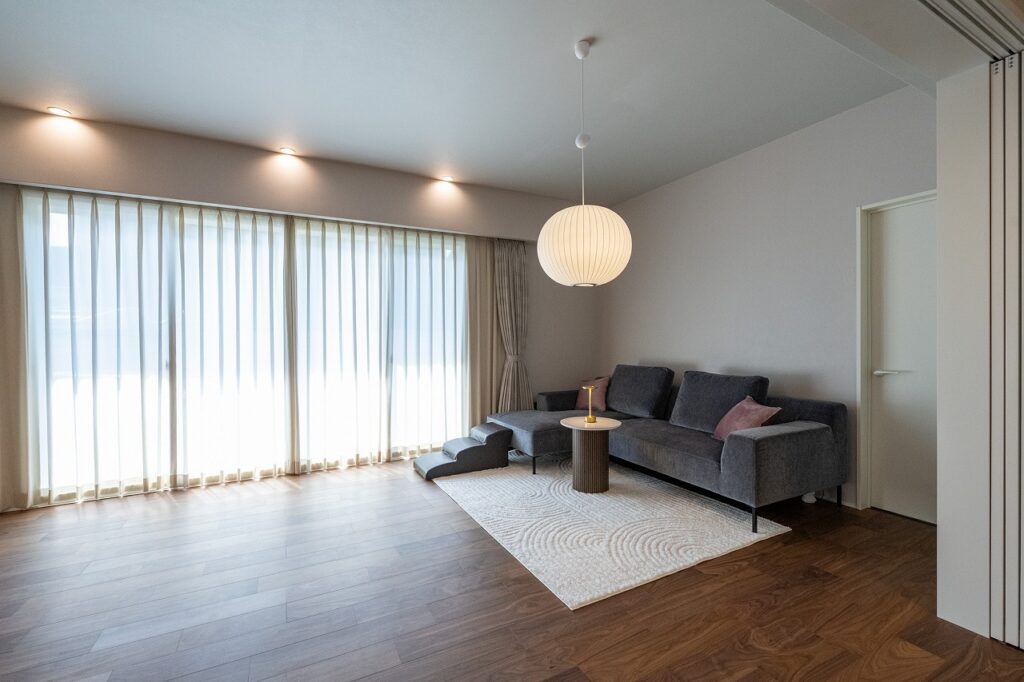 モダンテイストのリビング