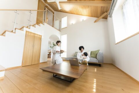 吹き抜けで後悔しない！デメリット対策と成功例から学ぶ快適空間の作り方【実例紹介】